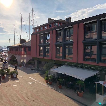L'Ancora Luxury Apartment Генуа Екстериор снимка